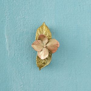 Hydrangea & Leaf Pin, Small